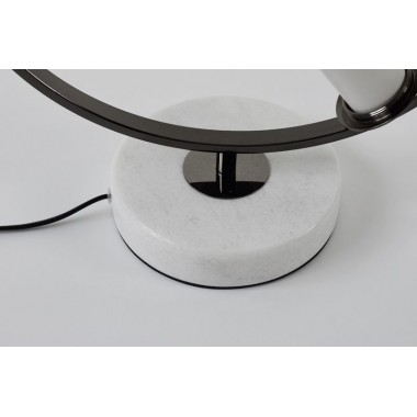 Minimalistyczna lampa stołowa Bella czarny chrom z marmurową podstawą w stylu glamour